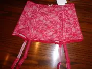 NWT b tempt'd by Wacoal STRETCH LACE GARTER BELT RED 948165 606 S / 5 M / 6
