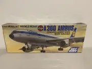 AIRFIX A300 AIRBUS LUFTHANSA SKY KING 1/144 #06176-4
