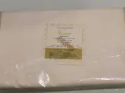 VTG White Wamsutta ULTRACALE ONE STD DOUBLE FLAT SHEET Selected Seconds