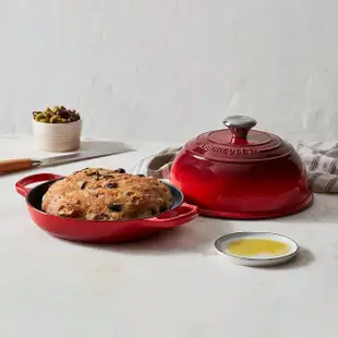 【Le Creuset】典藏琺瑯鑄鐵鍋烘焙麵包鍋24cm(貝殼粉- 鋼頭-內鍋黑)