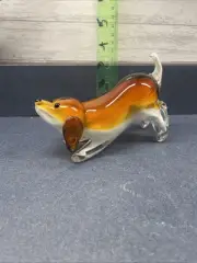 Dash hound/beagle art paperweight