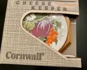 Vintage Cornwall Cheese Keeper Glass Dome Wood Tile Plate Fruit Country NEW