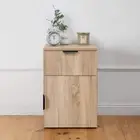 NNEDSZ PORTO BEDSIDE TABLE - NATURAL OAK - SLIM - PULL BLACK