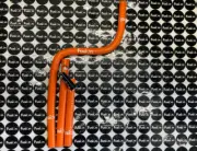 LAND ROVER DEFENDER 300TDI SILICONE EXPANSION TANK BLEED HEADER KIT ORANGE (1)