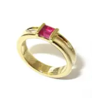 TIFFANY & Co. 18K Gold Ruby Stacking Ring 4.5 New