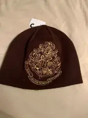 Universal Wizarding World of Harry Potter Hogwarts Crest Knit Cap Beanie Hat