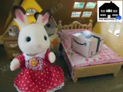 CALICO CRITTERS. Shipping box; Amazon, DHL, FEDEX,ZALANDO,VENTE PRIVEE