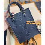 精品二手 LV 路易威登 M81417 PETIT SAC PLAT 壓紋 MINI TOTE 托特琴譜包 手提斜背包