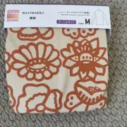 UNIQLO Marimekko HEATTECH Turtleneck Orange Cream Floral Size Medium New