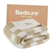 Bedsure Checkered Throw Blanket for Couch - Super Soft, Cozy & Warm Knit