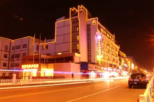 黃山金色延安大酒店(屯溪老街店)Golden Yan'an Hotel (Tunxi Old Street)