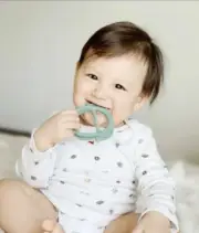 Food Grade Silicone Baby Teether Mitten