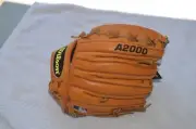 Wilson A2000 Pitcher Baseball Glove