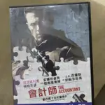 正版DVD-電影【會計師/THE ACCOUNTANT】-班艾佛列克 安娜坎卓克 JK 西蒙斯 艾力克斯柯林斯