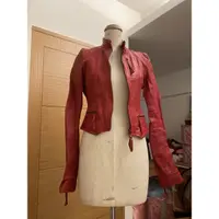 在飛比找蝦皮購物優惠-二手新衣/韓國真皮紅色皮衣