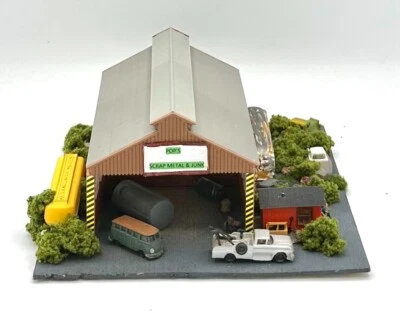 Model Power N Scale Custom Scrap Metal And Junk Yard Diorama