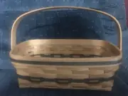 American Traditions Baskets Rectangle Bread Basket w Moving Handle & Protector