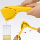 Lemon Squeezer Effortless Hand Citrus Press Food-grade Manual Juicer Squeezer