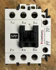 3-Pole 32 Amp Contactor S-P21 w/1NO1NC AUX Contact & 120 Volt Coil