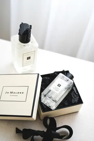 【Jo Malone 】沐浴膠 100ml 牡丹與胭紅麂絨/青檸羅勒柑橘/黑石榴/鼠尾草海鹽/英國梨小蒼蘭 沐浴精 沐浴露 沐浴乳｜迷人香氛◆全館現貨快出