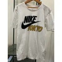 在飛比找蝦皮購物優惠-Nike Tokyo白T/ S