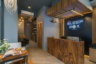 芭東睡眠盒子飯店Sleep Box Patong Hostel