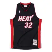 Mens Mitchell & Ness NBA Swingman Road Jersey Heat 05 Shaquille O'Neal