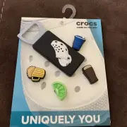 Crocs Jibbitz Cheers 5 Pack -Bottle Opener, Beer, Lime, solo cup-Charms