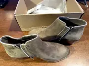 Amazon Essentials Womens Taupe Classic Round Toe Ankle Boot Size US 8.5