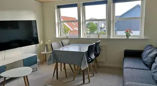 Rose Cottage, 70m2, Torshavn, Free parking.