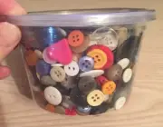 NEW- TONS of BUTTONS for All Your Craft Projects - Contains at least 400 Buttons