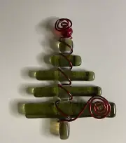 Glass Fusion Christmas Tree Ornament Sun Catcher Primative New Hand Made