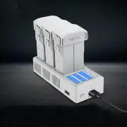 YX 3-in-1 Intelligent Fast Charging Hub Screen Digital Display Batteries Charger USB Housekeeper for DJI MINI 3 PRO / Mi