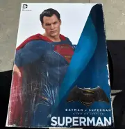 DC Batman v Superman Dawn of Justice SUPERMAN 1:6 Scale Statue NIB