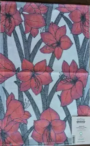 100% Cotton Amaryllis Towel 14 x 20 by Ekelund