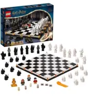 LEGO Harry Potter 76392: Hogwarts Wizard's Chess (Brand New / Sealed)
