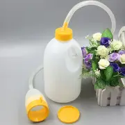 Men's Potty Portable Pee Bottle Urinal With Tube Home Camping Car Travel 1700ML