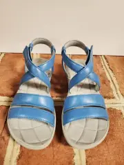 Clarks Blue Cloudsteppers Sillian Spade Multi Strap Sporty Sandal Women's 6 NEW