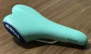 (NOS) VINTAGE CELESTE VISCOUNT BIANCHI BODY FIT BICYCLE SEAT