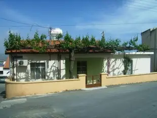 Patriko Village Home