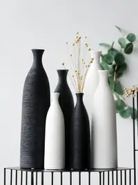 在飛比找樂天市場購物網優惠-花盆 北歐日式家居飾品家用拉絲螺紋三件套黑色白色陶瓷花瓶