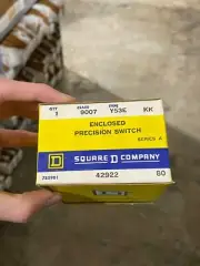 NEW Square D 9007Y53E Precision Switch