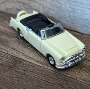 NEW WELLY PACKARD CARIBBEAN YELLOW CONVERIBLE PULL BACK DIECAST 1/34 CAR TOY