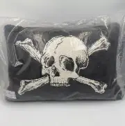 NEW Threshold SKULL AND CROSSBONES Throw Pillow Target Black & White SEALED