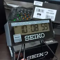 在飛比找蝦皮購物優惠-SEIKO CLOCK 精工限量黑色城市路跑馬拉松計時數位式
