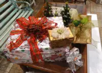 在飛比找Yahoo!奇摩拍賣優惠-Bunny House~禮物包裝VV(聖誕樹.家居佈置.雜貨