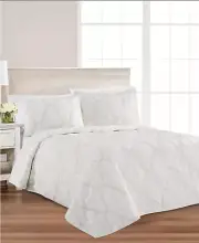 Martha Stewart Floral Embroidered Geo Full/Queen Quilt White/Green NWT