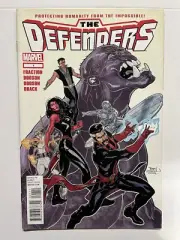 The Defenders #1 Marvel 2011 Matt Fraction NM