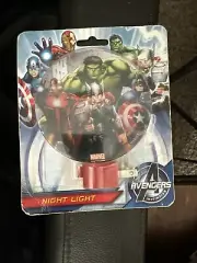 Night Light featuring the Avengers Assemble ~ uses a 120 Volt Bulb ~ MARVEL