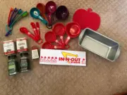 Measuring cups and spoon sets for Kitchen cooking and Children's playhouse (New)